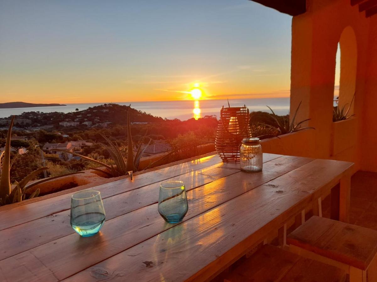 4-Star Private Villa With Heated Pool And Panoramic Sea View At Gulf De Saint Tropez كافالير سور مير المظهر الخارجي الصورة