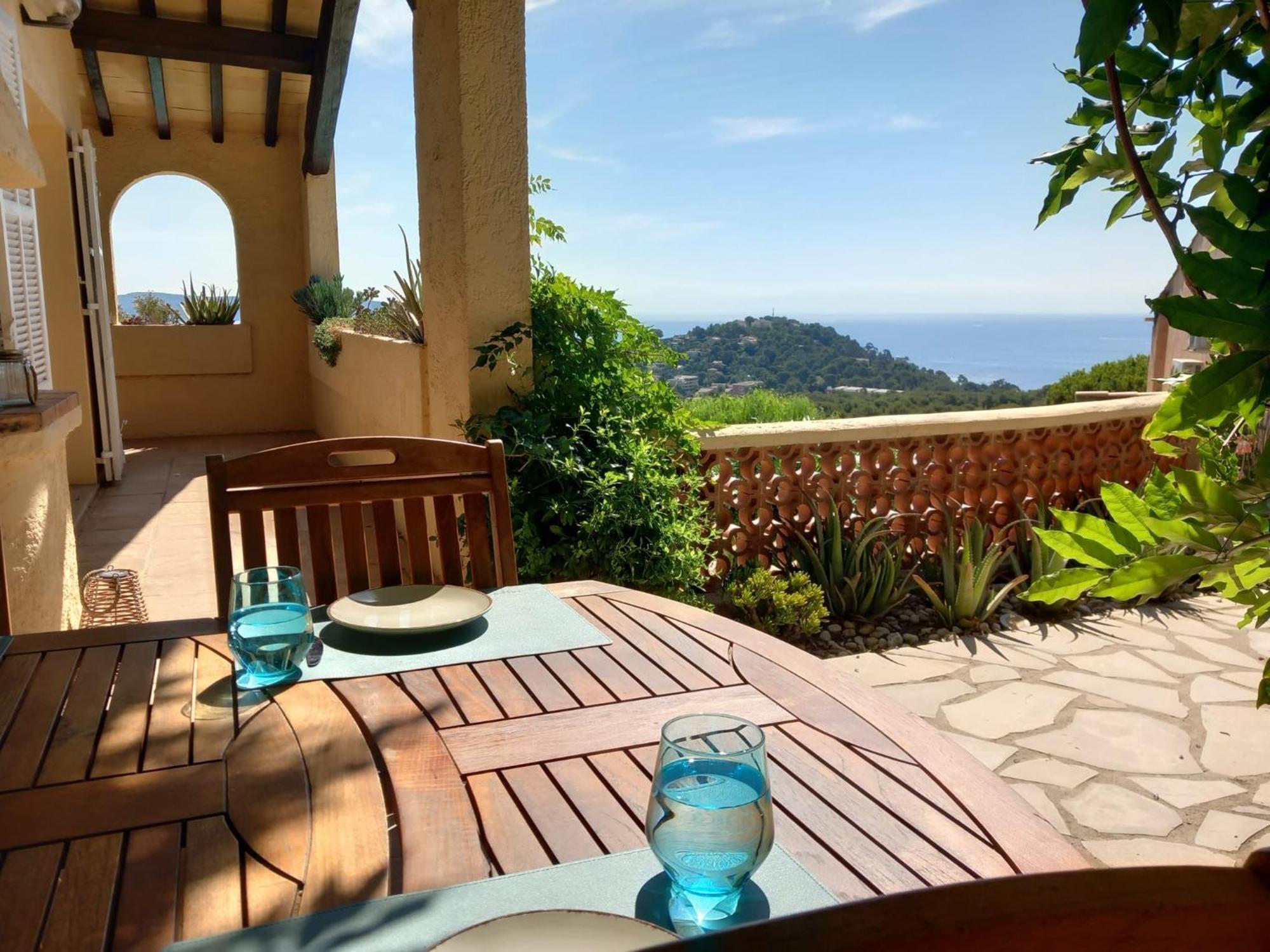 4-Star Private Villa With Heated Pool And Panoramic Sea View At Gulf De Saint Tropez كافالير سور مير المظهر الخارجي الصورة